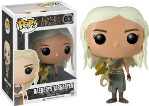 Daenerys Targaryen avec dragon doré